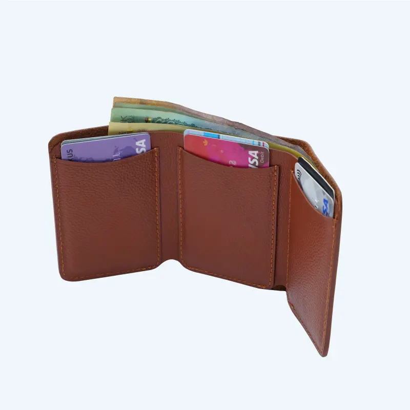 Trifold Premium Black